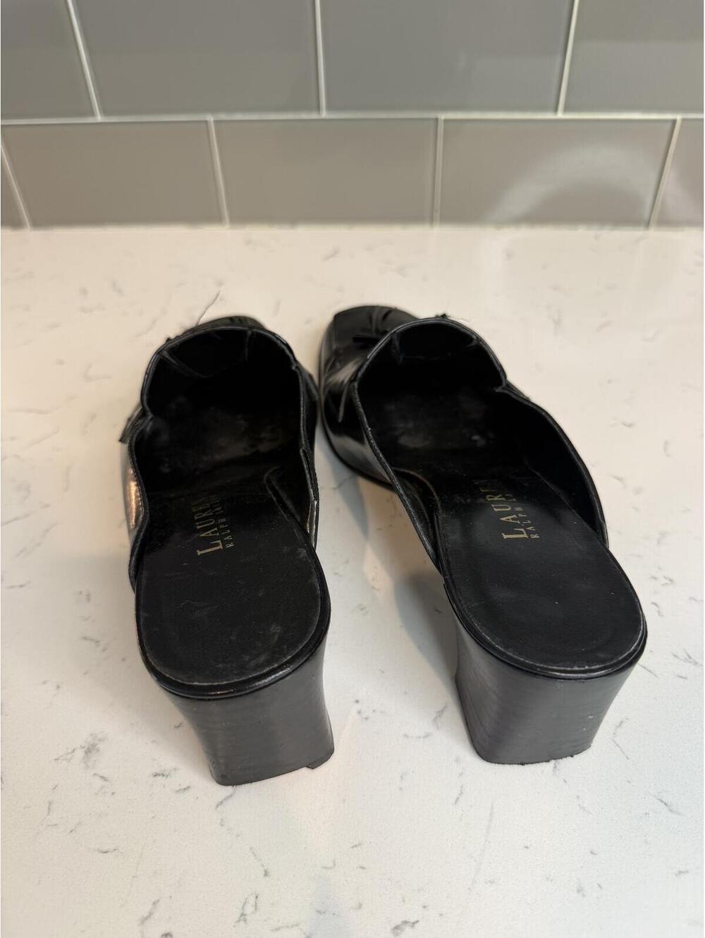 Lauren Ralph Lauren Black Leather Tassel Mule Heels Size 7B - Picture 4 of 6